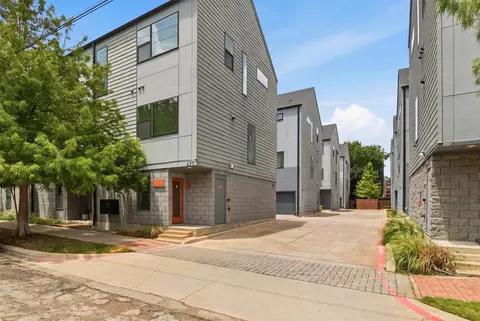427 W 10th St #101, Dallas, TX 75208