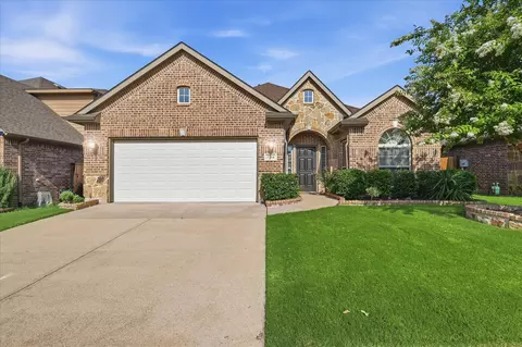 3204 Capetown Dr, Denton, TX 76208