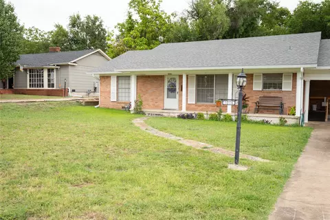 1016 E Franklin St, Hillsboro, TX 76645