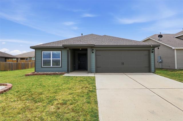 2405 Stillwater Dr, Ponder, TX 76259