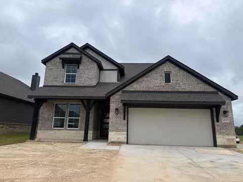 1337 Frio Dr, Springtown, TX 76082