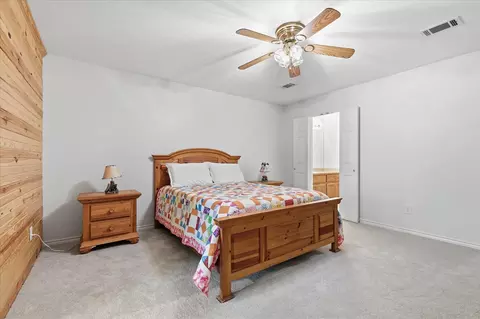 Bedroom - 306 Oak Dr, Argyle, TX 76226 photo 3 of 7