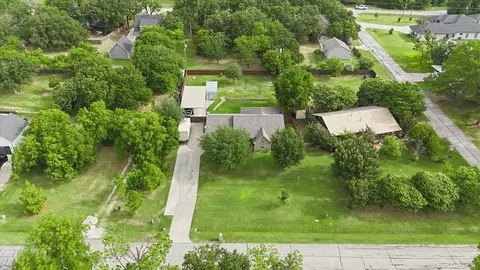 View/Area - 306 Oak Dr, Argyle, TX 76226 photo 1 of 2