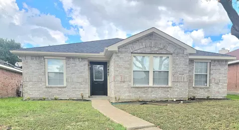 2467 Mallory Ln, Lancaster, TX 75134
