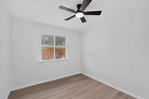 Bedroom - 6009 Iris Dr, Rowlett, TX 75089 photo 5 of 7