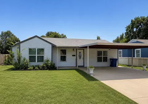 1640 Glenn Dr, Blue Mound, TX 76131