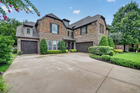 1200 Madera Dr, Burleson, TX 76028