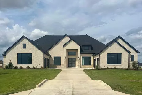 609 Bridgeway Ln, Heath, TX 75032