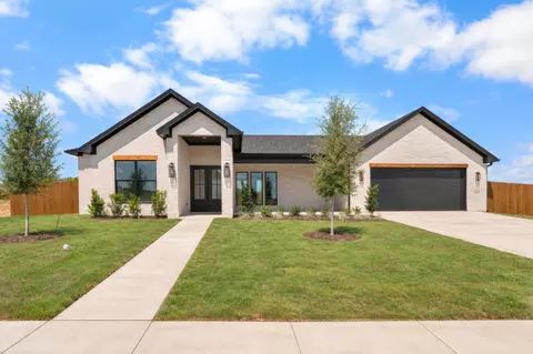 1125 Dillinger Rd, Hewitt, TX 76643