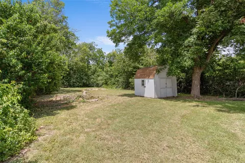 3624 N 26th St, Waco, TX 76708 photo 5
