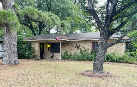 1420 Sycamore Ave, Corsicana, TX 75110