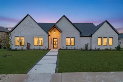 1104 Devonshire Dr N, Forney, TX 75126