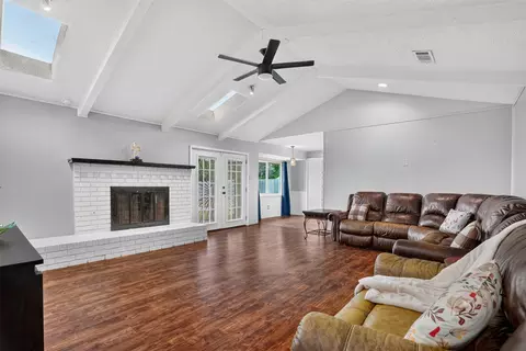 5016 Saint Lawrence Rd, Fort Worth, TX 76103