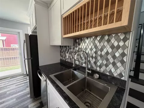 Kitchen - 1232 Kennie Dr, Commerce, TX 75428 photo 2 of 2