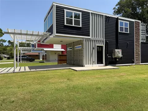 Exterior - 1232 Kennie Dr, Commerce, TX 75428 photo 3 of 7