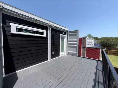 Exterior - 1232 Kennie Dr, Commerce, TX 75428 photo 5 of 7