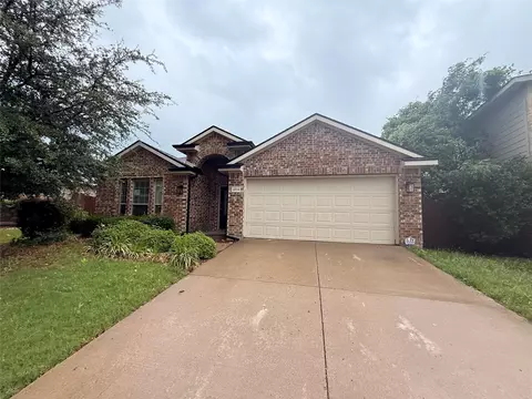 2004 Samantha Ln, Heartland, TX 75126