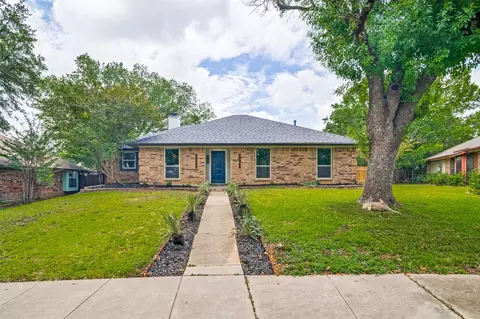4704 La Paz Dr, Mesquite, TX 75150