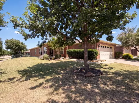 7886 Whirlwind Dr, Frisco, TX 75036