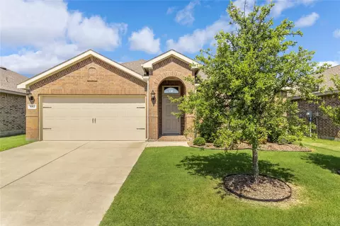 1053 N Churchill Dr, Fate, TX 75189