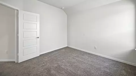 Bedroom - 2124 Chloe Ln, Anna, TX 75409 photo 8 of 13