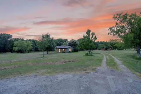 3871 Post Oak Blvd, Caddo Mills, TX 75135