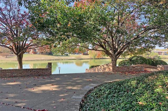 5963 River Bend Dr, Benbrook, TX 76132