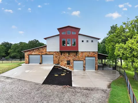 1831 Chapman Ct, Aledo, TX 76008