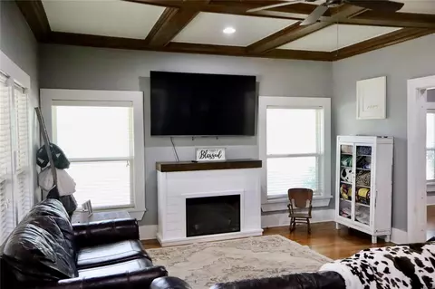 203 E Bennett St, Strawn, TX 76475 photo 2
