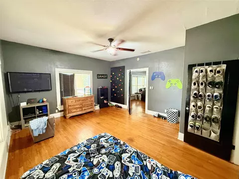 203 E Bennett St, Strawn, TX 76475 photo 14