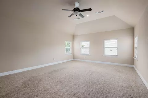 Bedroom - 1009 Copperleaf Dr, Mansfield, TX 76063 photo 4 of 4