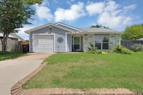 4205 Spindletree Ln, Fort Worth, TX 76137