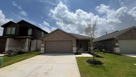 516 Red Admiral Ln, Ponder, TX 76259