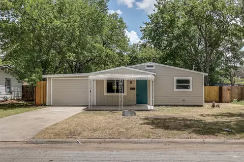 2804 Dogwood Park Dr, Richland Hills, TX 76118