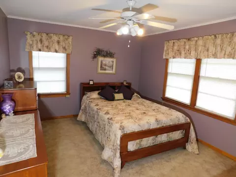 Bedroom - 107 NE 5th St, Springhill, LA 71075 photo 3 of 6