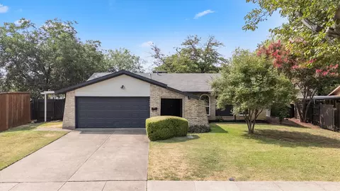 1024 Mountview Dr, Carrollton, TX 75006