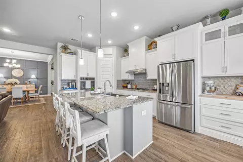 Kitchen - 817 Harlan Ct, Murphy, TX 75094 photo 4 of 5