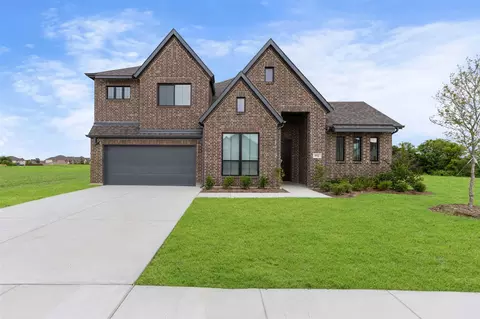 552 Holiday Ave, Waxahachie, TX 75165