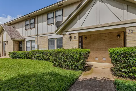 1905 W Morton St #11, Denison, TX 75020