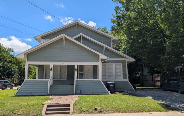 203 Heard St #A/B, Mckinney, TX 75069