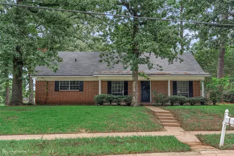 9403 Wardlow St, Shreveport, LA 71106