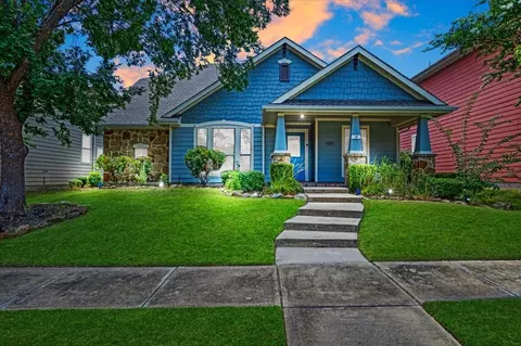 2710 Westpoint Dr, Melissa, TX 75454