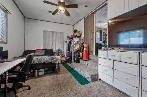 Bedroom - 612 E Monterey St, Denison, TX 75021 photo 9 of 10