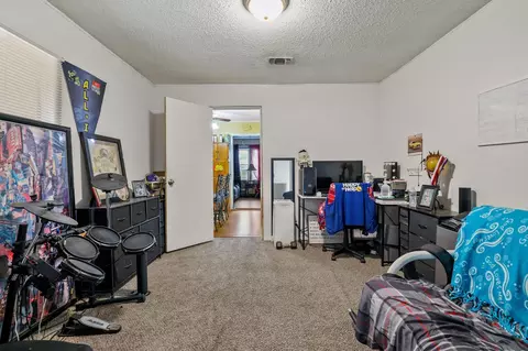 Bedroom - 612 E Monterey St, Denison, TX 75021 photo 7 of 10