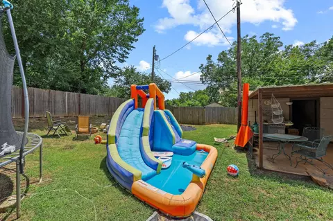 Other - 612 E Monterey St, Denison, TX 75021 photo 7 of 8
