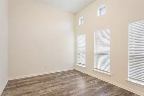 Living - 3101 Samson Dr, Lorena, TX 76655 photo 1 of 6