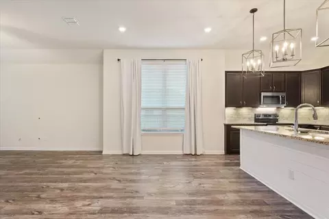 Living - 3101 Samson Dr, Lorena, TX 76655 photo 6 of 6