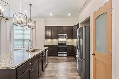 Kitchen - 3101 Samson Dr, Lorena, TX 76655 photo 3 of 4