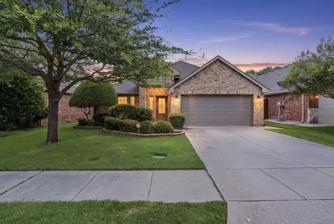 2933 Dog Leg Trl, Mckinney, TX 75069