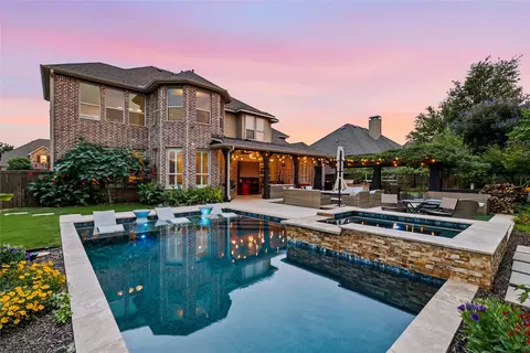 9031 Cedar Rdg, Lantana, TX 76226